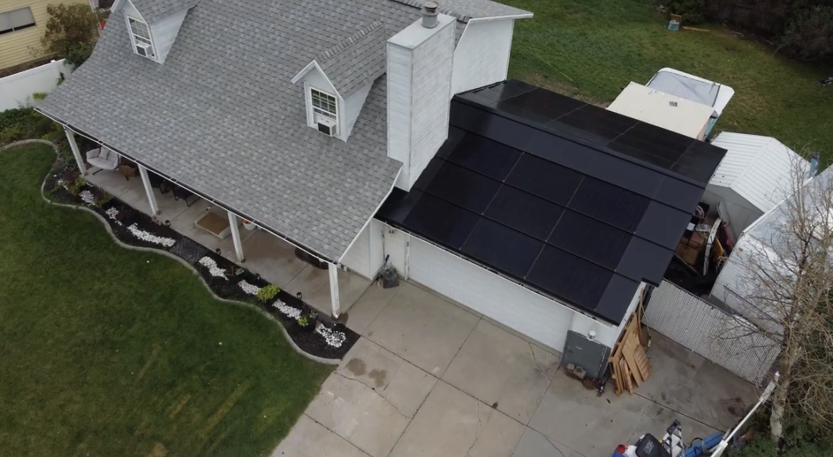 Aerial view of PS Dark 400 installation